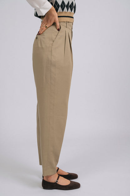 Vintage tailored high-waisted khaki green pants with pockets side view - Lemon Lane Vintage